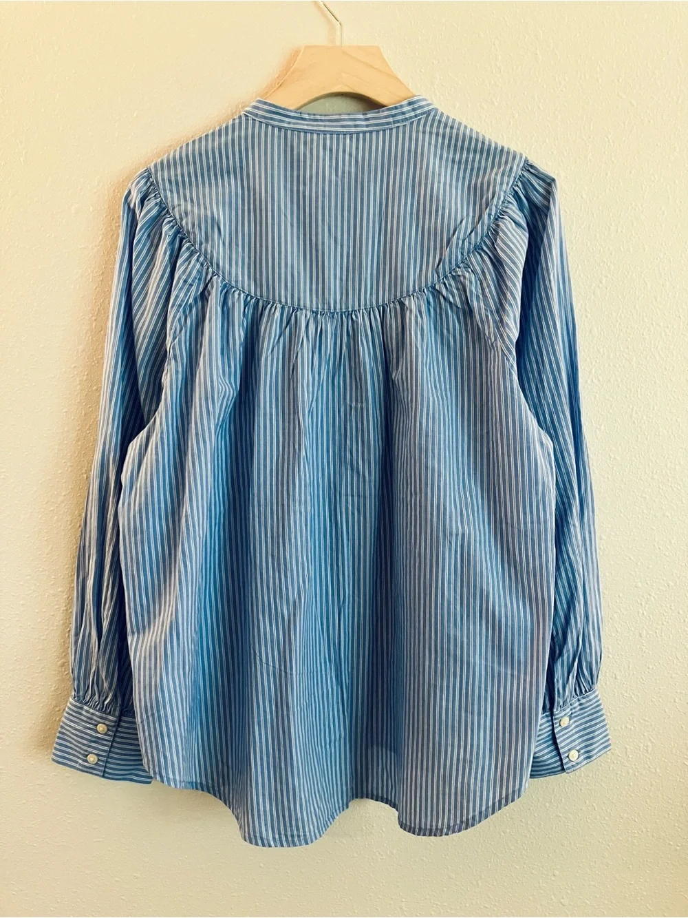 Old Navy light blue